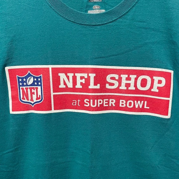 NFL shop at Super Bowl football staff rare pro sports Limited Y2K work T-shirt - Picture 2 of 4